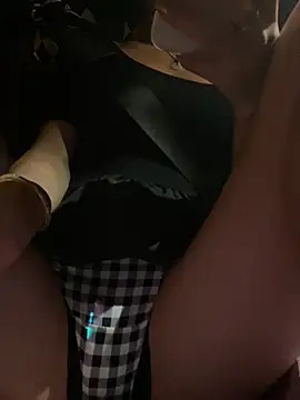 Lizgirls stripchat live cam model