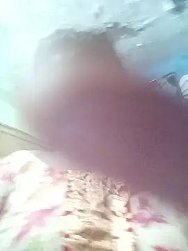 AadikiAunty stripchat live cam model