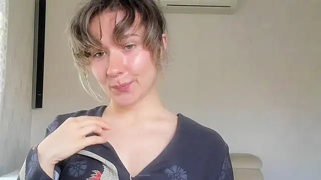 Lilith_lutherlow stripchat live cam model