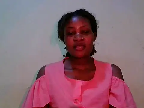 sweet_ebony98 stripchat live cam model
