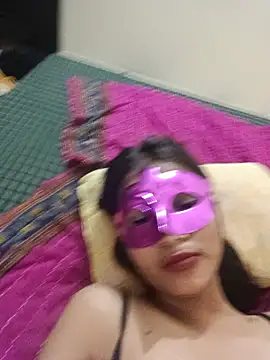 rinky_jain stripchat live cam model