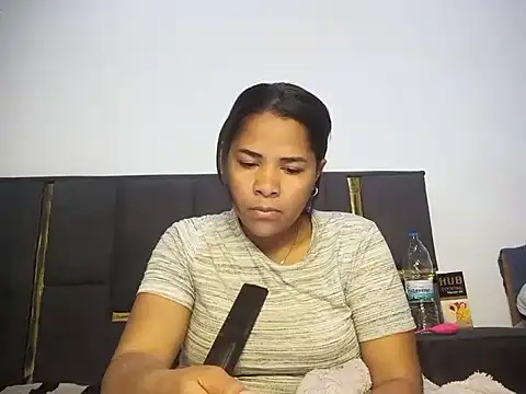 aleixane stripchat live cam model