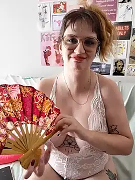 PrincesseMalicia stripchat live cam model