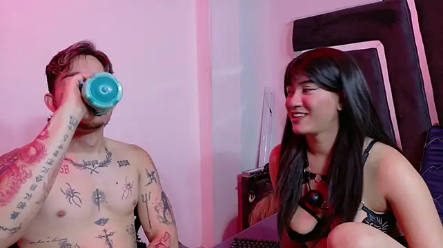 AliceandMax stripchat live cam model