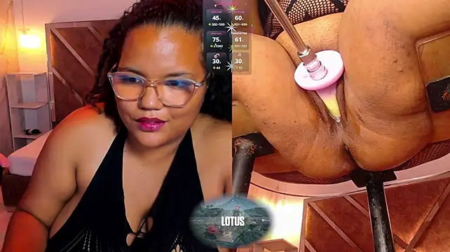 MhiaRey stripchat live cam model