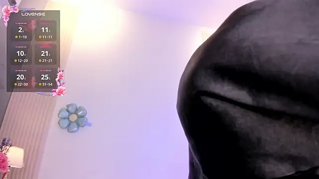 CloeMoon stripchat live cam model