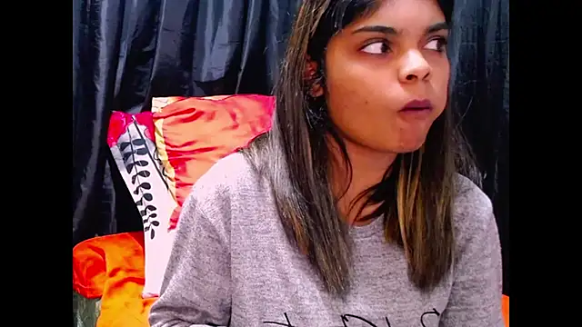 indianicon23 stripchat live cam model