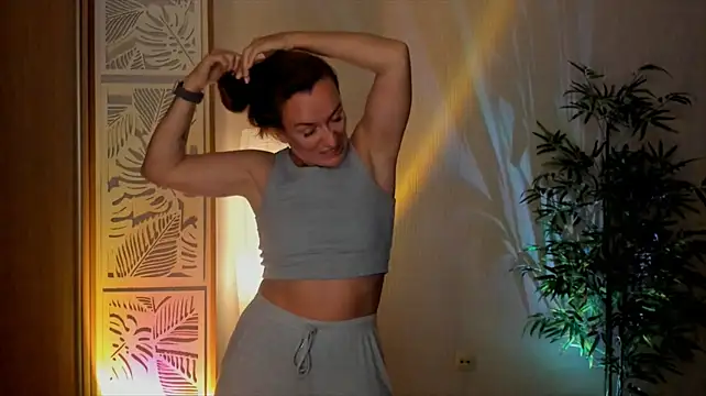 RebeccaMartinez stripchat live cam model