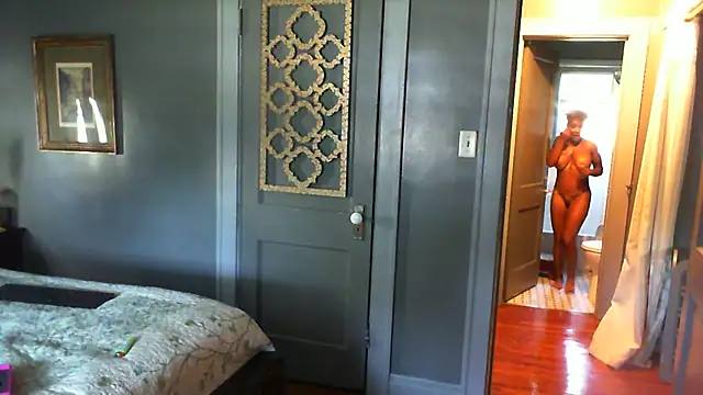 CeceilaMoon stripchat live cam model