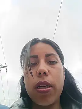 _andrea30 stripchat live cam model