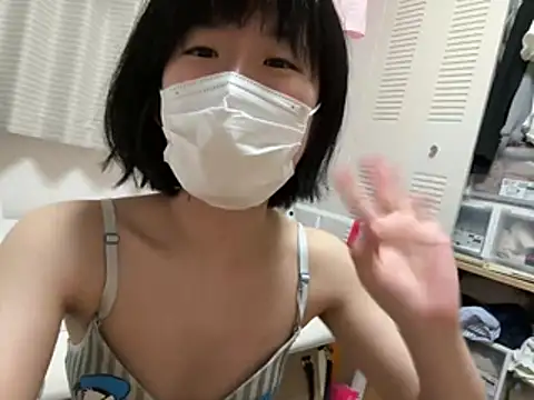 riri_riri_jp stripchat live cam model