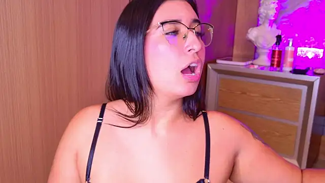 danna_dusky stripchat live cam model