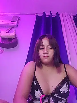 Sweet_baby21 stripchat live cam model