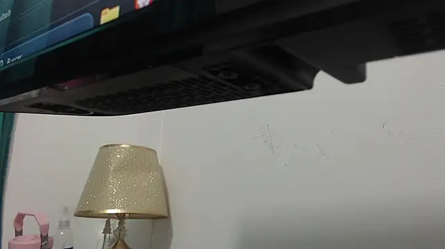 Hanna_Wilson1 stripchat live cam model