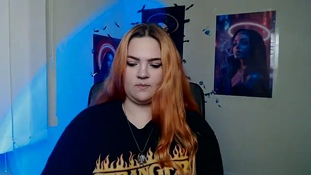 RinaRiii stripchat live cam model