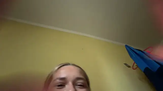 SoftMandolin stripchat live cam model