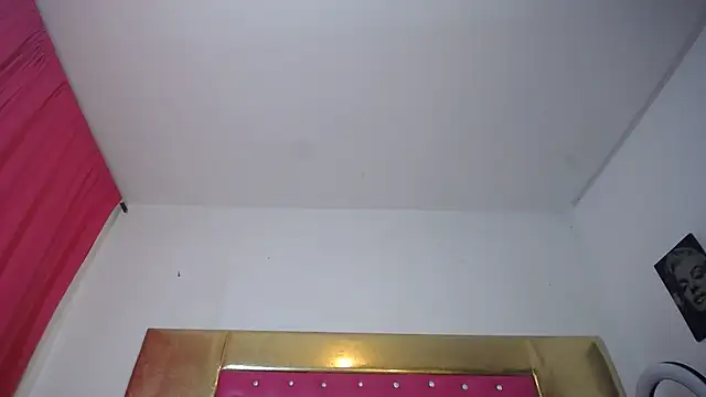 Vicky_doll333 stripchat live cam model