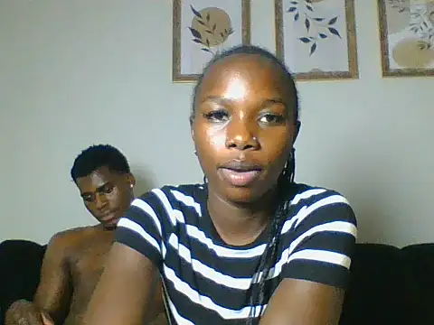 rocki_aisha stripchat live cam model