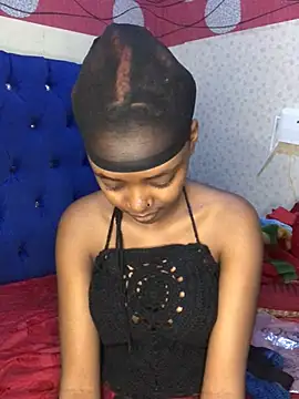 prettyeyes254 stripchat live cam model