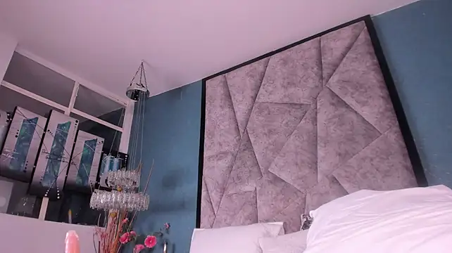 Camilaa_Sanchez_ stripchat live cam model