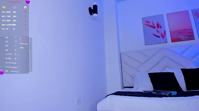 Brianna_bigboobs stripchat live cam model