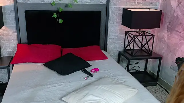 mia_venon stripchat live cam model