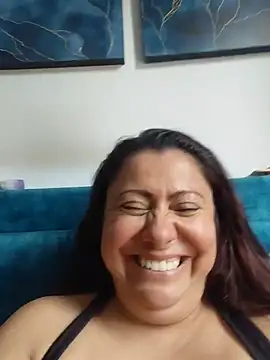 EmmaJhomson stripchat live cam model