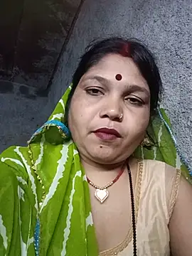Rashili_jaan stripchat live cam model