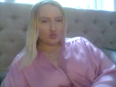 blondebeautyx__ stripchat live cam model