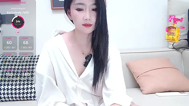 feifei-love stripchat live cam model