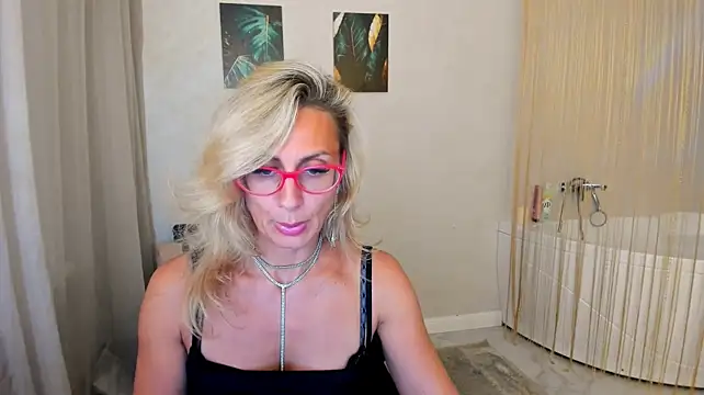 MuseOfStage stripchat live cam model