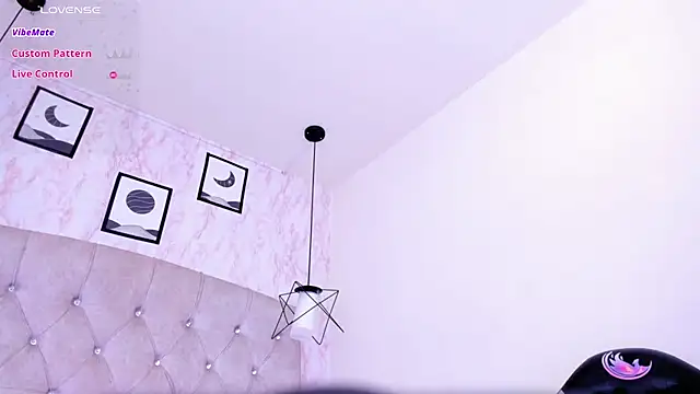Raichell_ stripchat live cam model