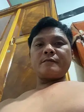 hotboy2x stripchat live cam model