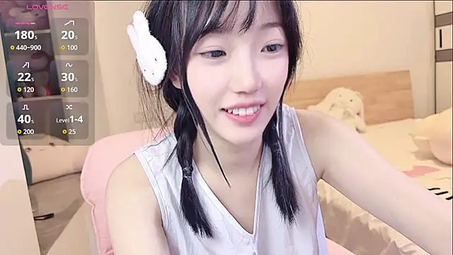 tt-ovt stripchat live cam model