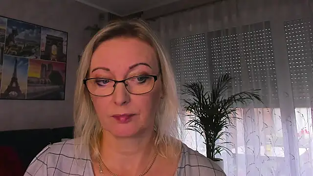 vanessa_chat stripchat live cam model