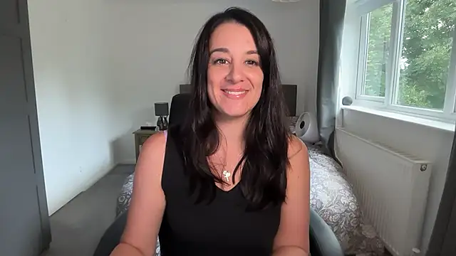 yourcassiexo stripchat live cam model