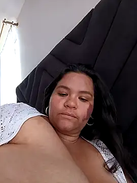 Julieta-tits stripchat live cam model