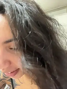Heratemporal stripchat live cam model