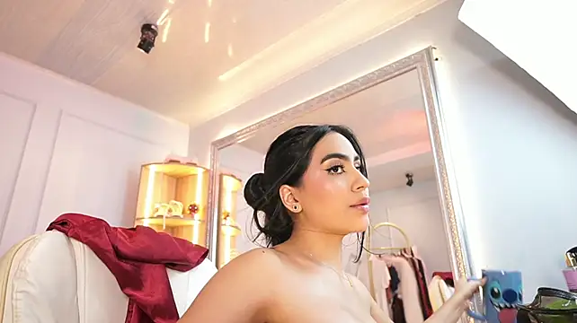 elasummer stripchat live cam model
