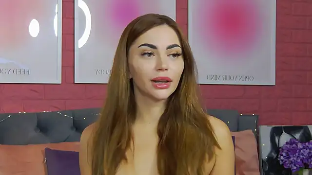 Agnessa stripchat live cam model