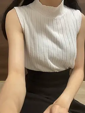 yayoi_jp stripchat live cam model