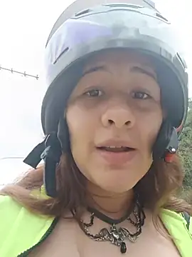 luminova021 stripchat live cam model