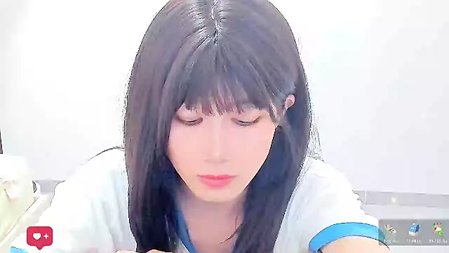 Sunflower_cute11 stripchat live cam model
