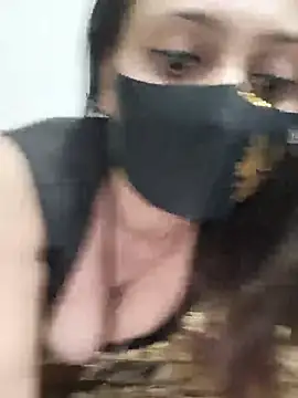 SweetLustGirl stripchat live cam model
