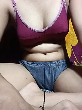 Student_reeva stripchat live cam model