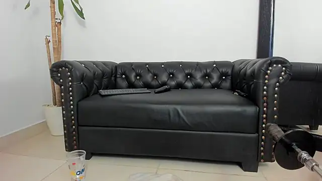 SSCARLETH_ stripchat live cam model
