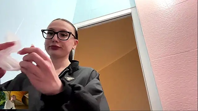 RollingGirls stripchat live cam model