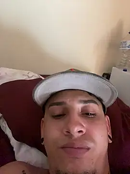 IvanScoott stripchat live cam model