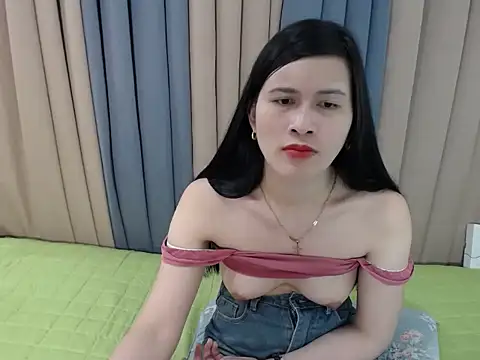 pinay_amaliax stripchat live cam model