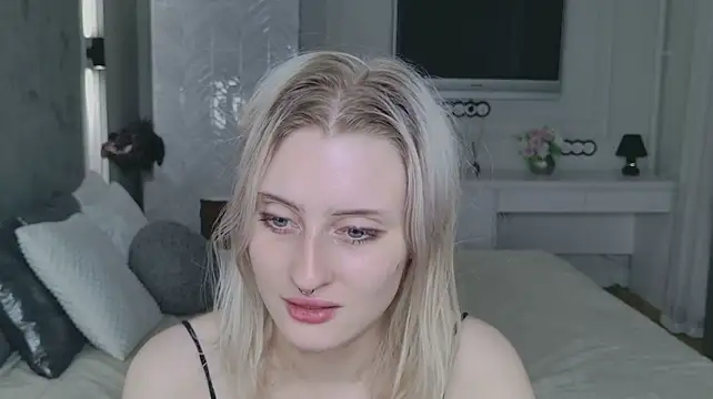 oh__lily stripchat live cam model